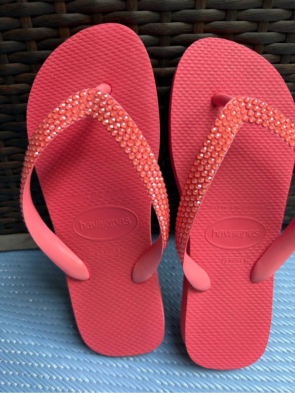 Lori Jack Havaianas with pink Swarovski crystals size 37-38